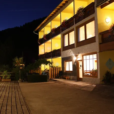 Zum Muehlrad Konukevi 3*